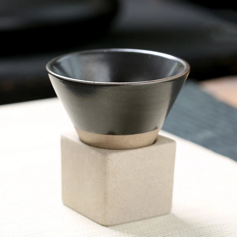 Japanese Style Retro Ceramic Coffee Cup - Handcrafted Pottery Tea Mug for Home and Office Use